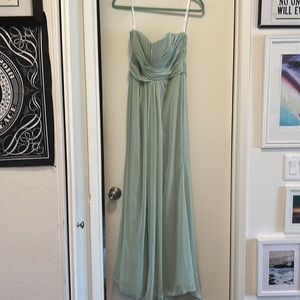 Strapless chiffon David’s bridal dress